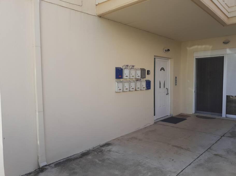 Nefeli Apartment Chania ハニア エクステリア 写真